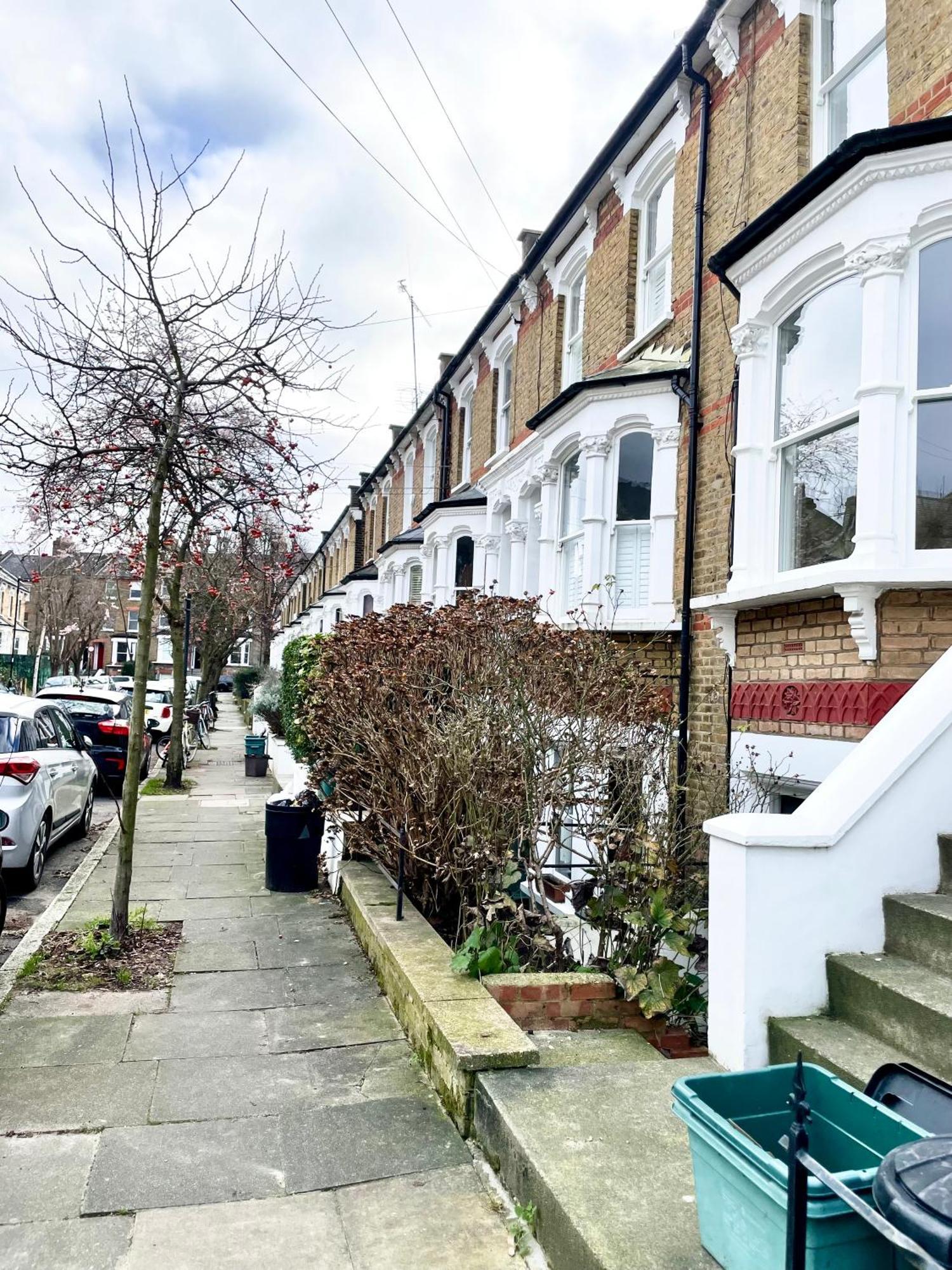 Great Value London Apartment With Garden In Tufnell Park Near Emirates Stadium And 10 Mins To Kings Cross Dış mekan fotoğraf